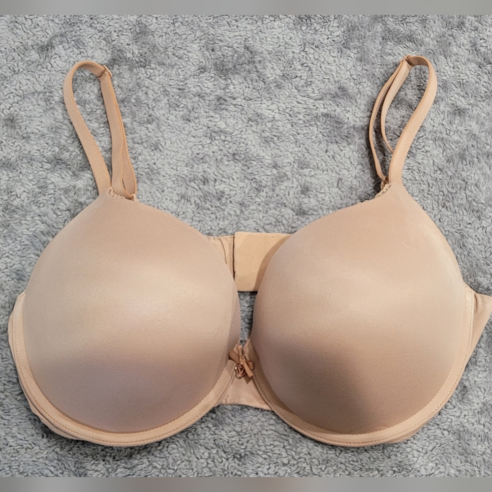 Body by Victoria's Secret, Nude, Tan, 36DD, Perfect Shape, Uplift, T-Shirt Bra